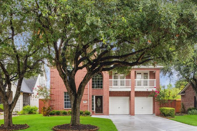 1766 Lakeside Enclave Drive, Houston, TX 77077