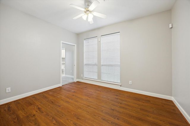 1766 Lakeside Enclave Drive, Houston, TX 77077