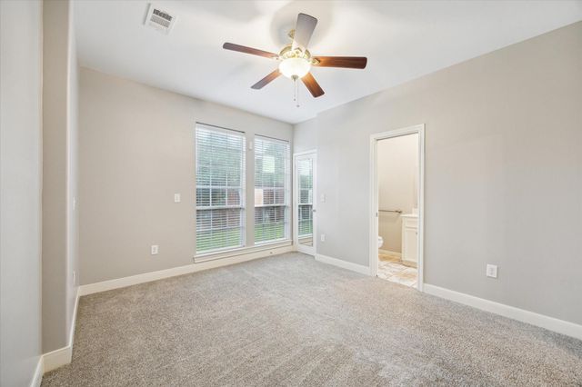 1766 Lakeside Enclave Drive, Houston, TX 77077