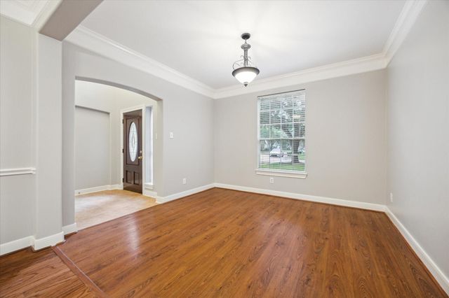 1766 Lakeside Enclave Drive, Houston, TX 77077