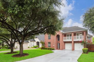 1766 Lakeside Enclave Drive, Houston, TX 77077