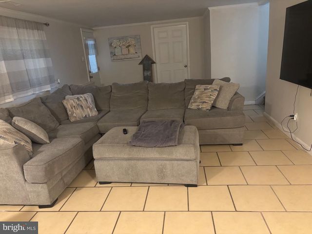 4 ALEXANDER, Wenonah, NJ 08090