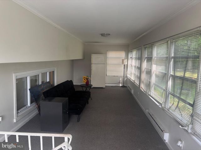 4 ALEXANDER, Wenonah, NJ 08090
