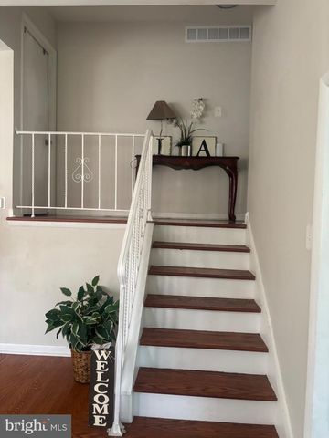 4 ALEXANDER, Wenonah, NJ 08090
