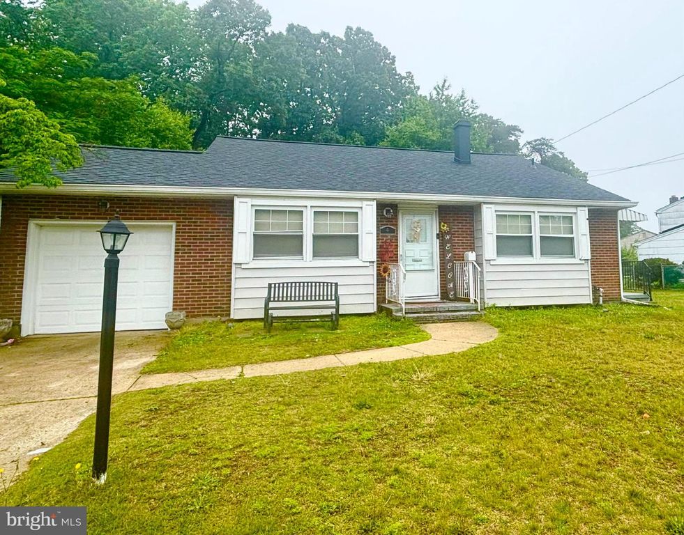 4 ALEXANDER, Wenonah, NJ 08090