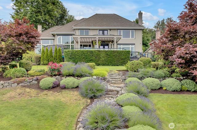 13935 209th Avenue NE, Woodinville, WA 98077