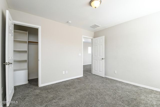 451 S HAWES Road 18, Mesa, AZ 85208