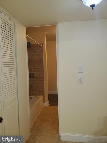 8666 BRAE BROOKE DR, Lanham, MD 20706