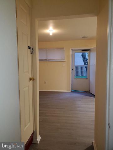 8666 BRAE BROOKE DR, Lanham, MD 20706