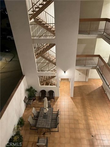 665 W 24th Street 208, San Pedro (los Angeles), CA 90731