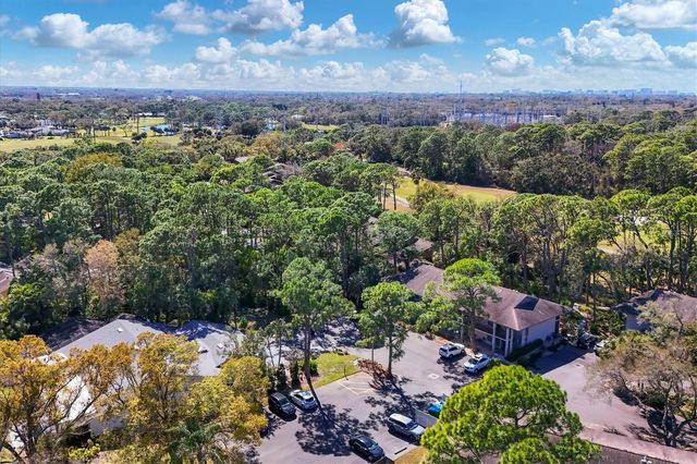 3041 QUAIL HOLLOW 27, Sarasota, FL 34235