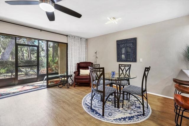 3041 QUAIL HOLLOW 27, Sarasota, FL 34235