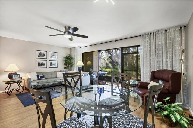 3041 QUAIL HOLLOW 27, Sarasota, FL 34235