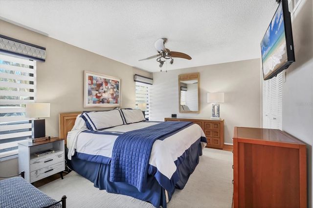 3041 QUAIL HOLLOW 27, Sarasota, FL 34235