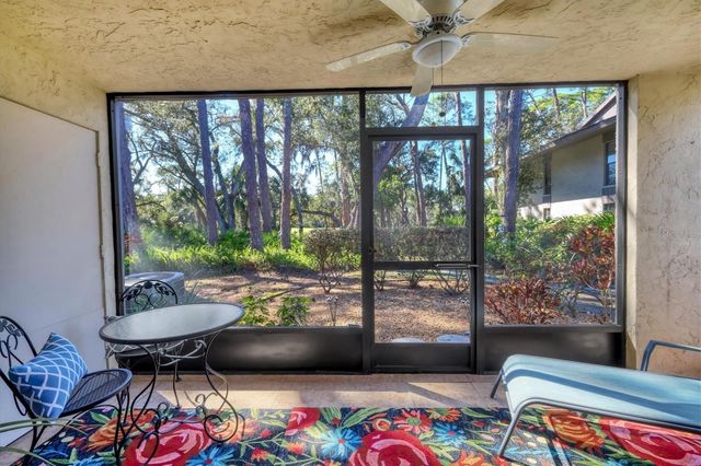 3041 QUAIL HOLLOW 27, Sarasota, FL 34235