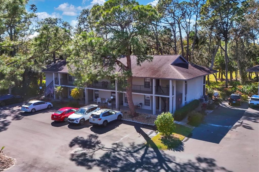 3041 QUAIL HOLLOW 27, Sarasota, FL 34235