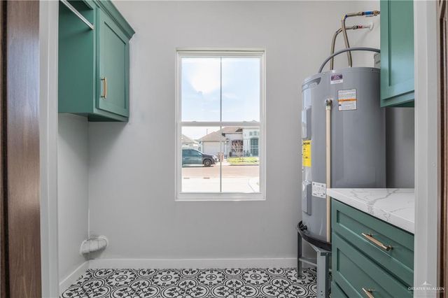 2705 Yosemite Street, Edinburg, TX 78542