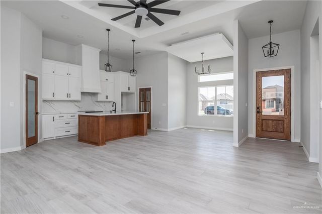 2705 Yosemite Street, Edinburg, TX 78542