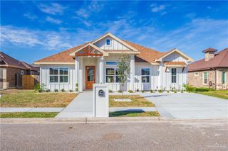 2705 Yosemite Street, Edinburg, TX 78542