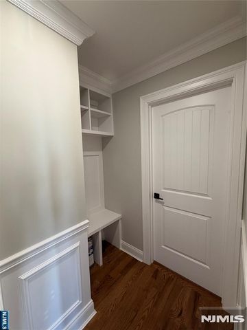 332 Kipp Avenue, Elmwood Park, NJ 07407