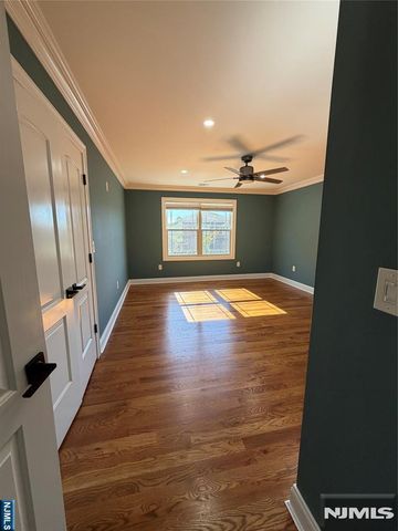 332 Kipp Avenue, Elmwood Park, NJ 07407