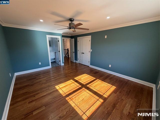 332 Kipp Avenue, Elmwood Park, NJ 07407