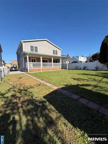 332 Kipp Avenue, Elmwood Park, NJ 07407