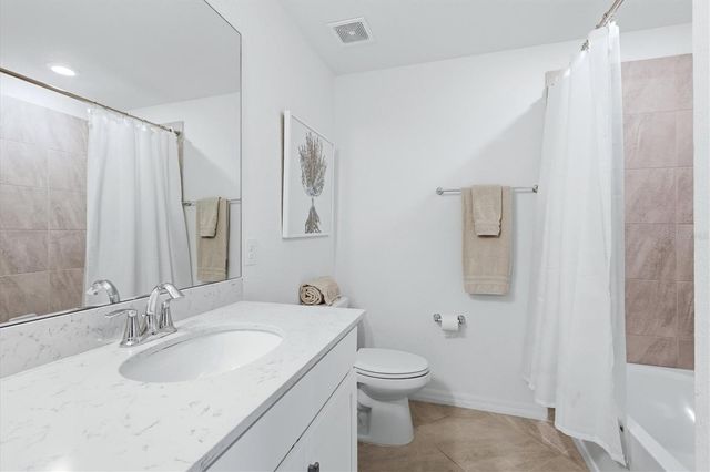 17626 GAWTHROP DRIVE 208, Bradenton, FL 34211