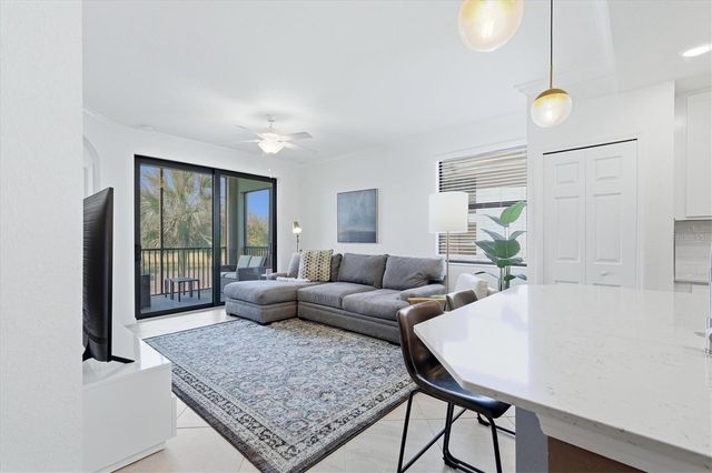 17626 GAWTHROP DRIVE 208, Bradenton, FL 34211