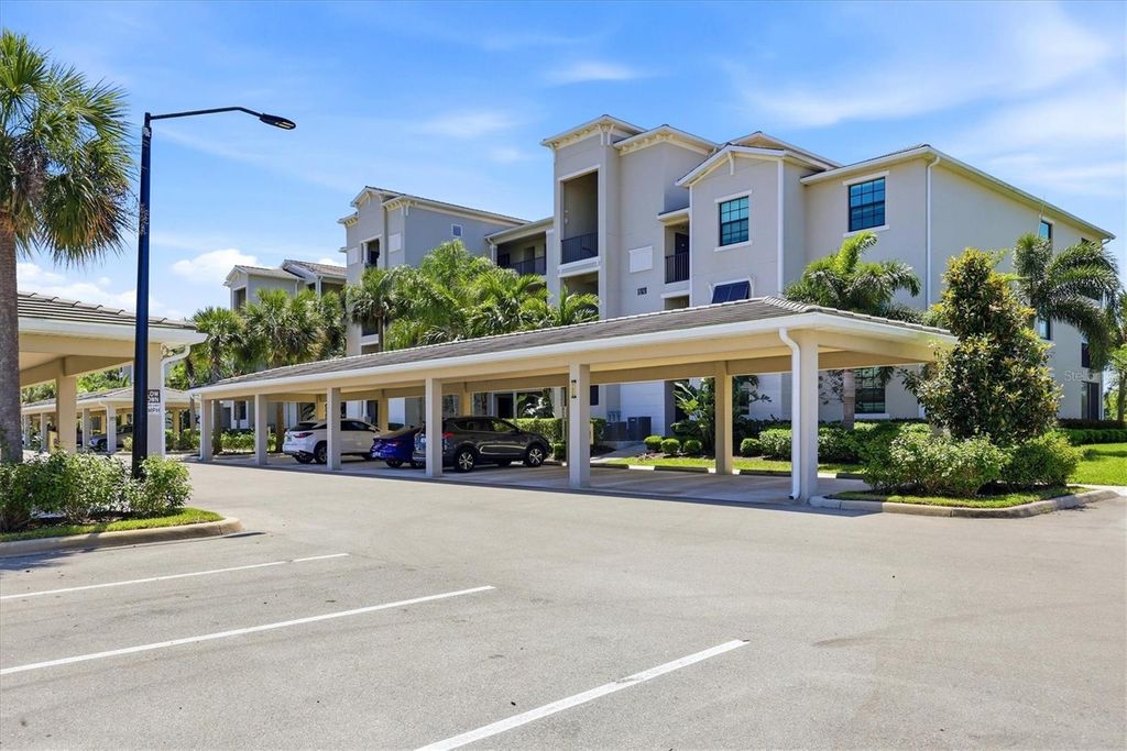 17626 GAWTHROP DRIVE 208, Bradenton, FL 34211