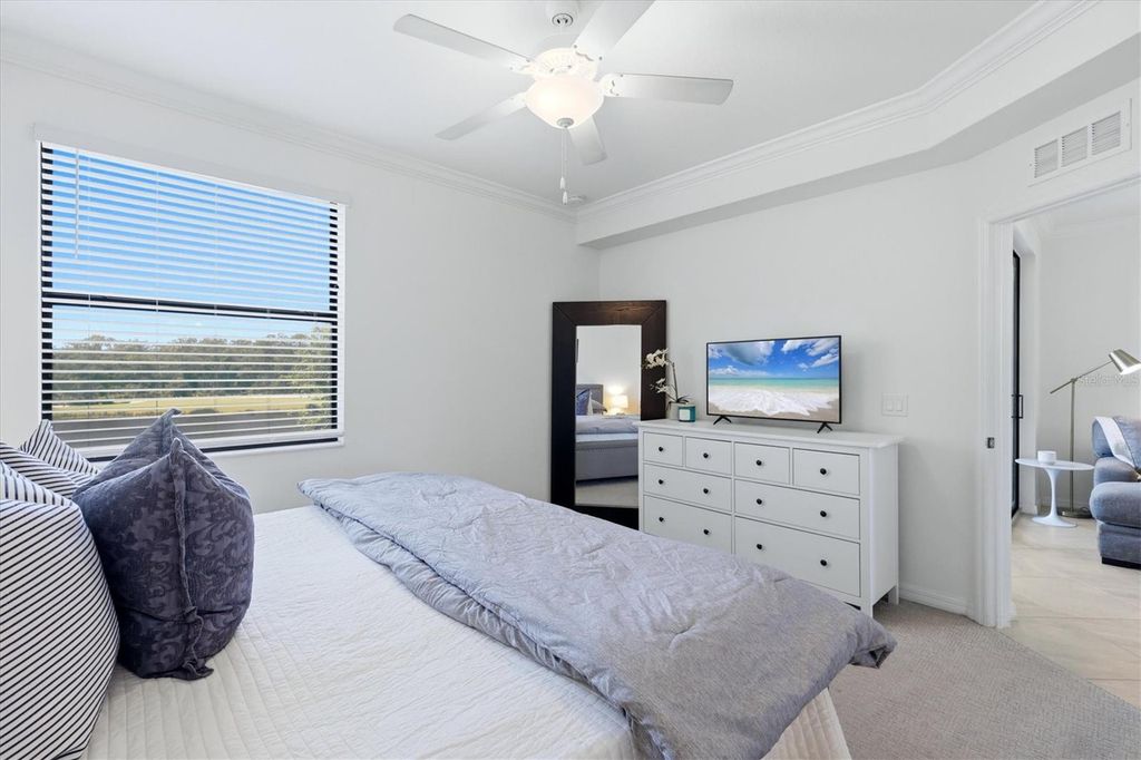 Image 25 of property listing at 17626 GAWTHROP DRIVE 208, Bradenton, FL 34211