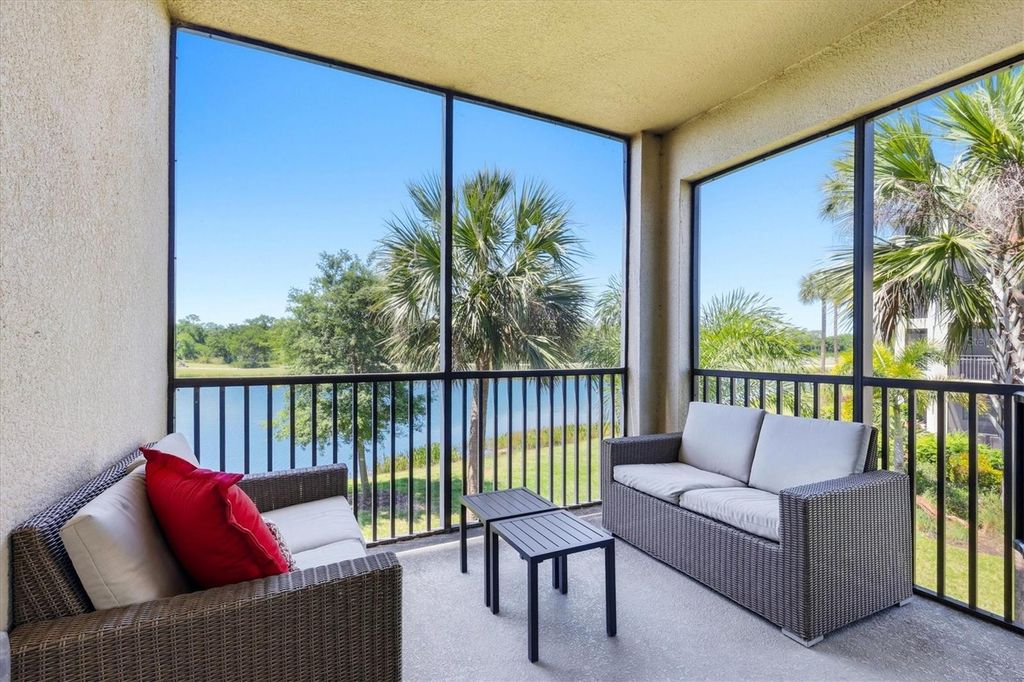 Image 30 of property listing at 17626 GAWTHROP DRIVE 208, Bradenton, FL 34211
