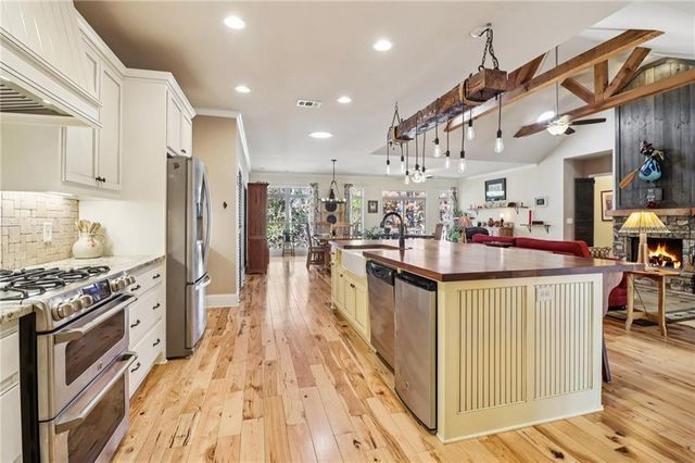 2007 Eagles Ridge, Waleska, GA 30183