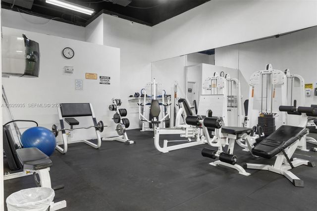 800 West Ave 527, Miami Beach, FL 33139