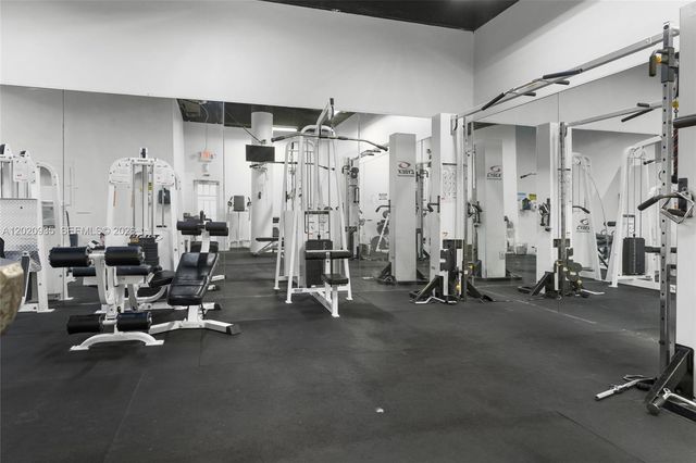 800 West Ave 527, Miami Beach, FL 33139