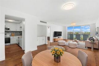 800 West Ave 527, Miami Beach, FL 33139
