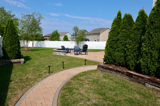 10052 Pearwood Drive, St. John, IN 46373