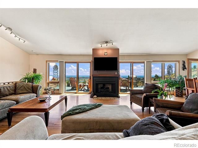 7372 Olde Stage Road, Boulder, CO 80302
