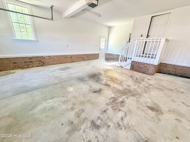 207 Dogwood Estates Lane, Goldsboro, NC 27534