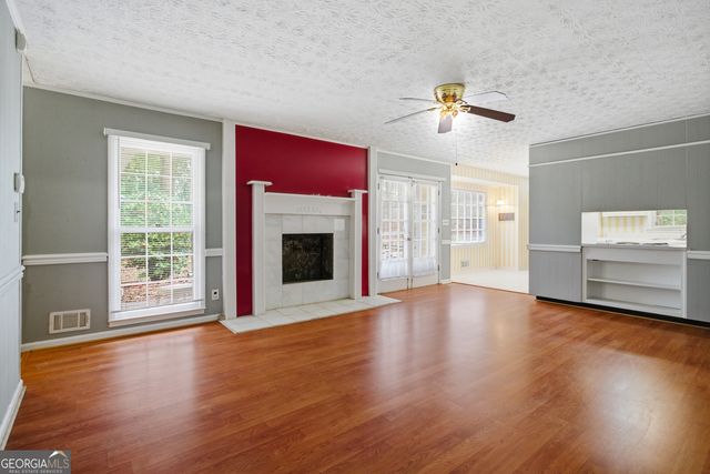 408 Willow Creek Road, Fairburn, GA 30213