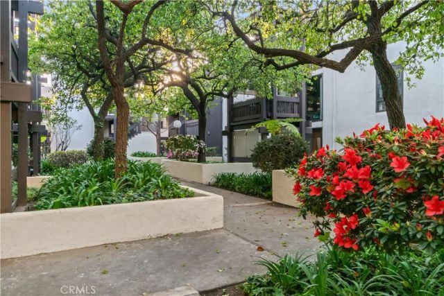 8650 Gulana C1056, Playa Del Rey, CA 90293