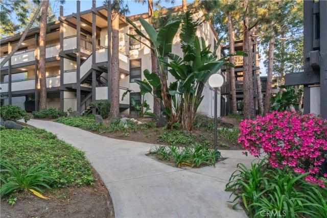 8650 Gulana C1056, Playa Del Rey, CA 90293