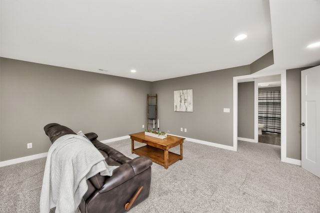 614 11th Avenue, Slater, IA 50244