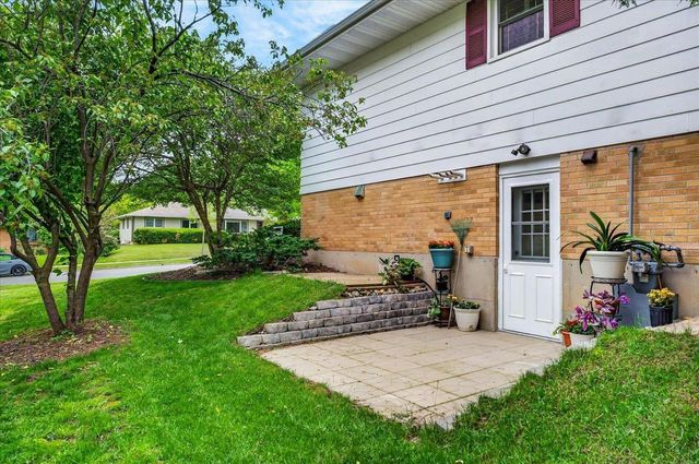 326 Racine Road, Madison, WI 53705