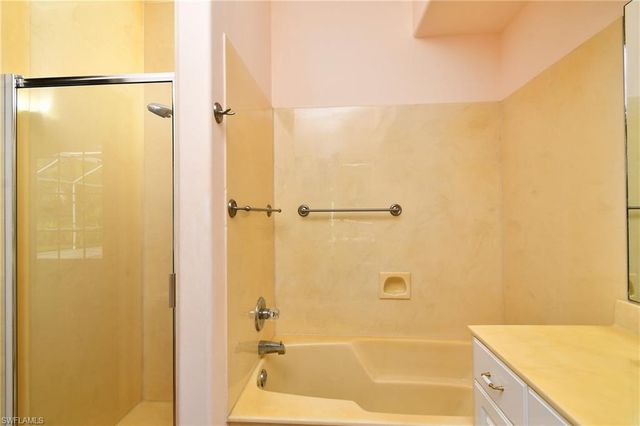 509 Desoto AVE, Lehigh Acres, FL 33972