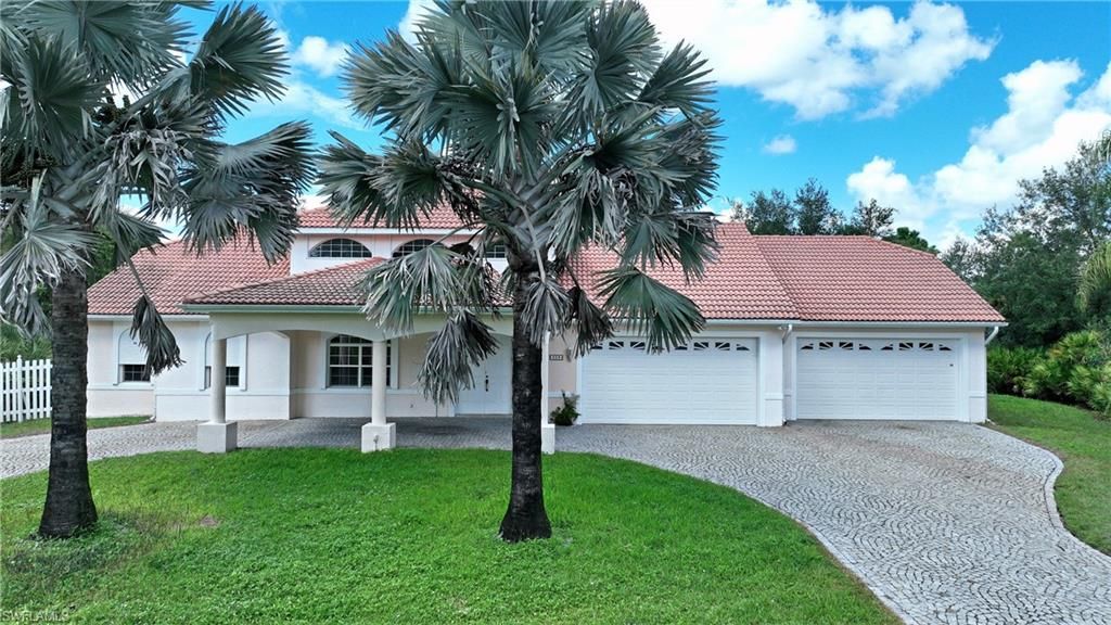 509 Desoto AVE, Lehigh Acres, FL 33972