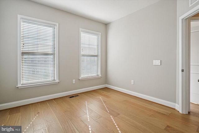 2073 ALDER LN, Dumfries, VA 22026