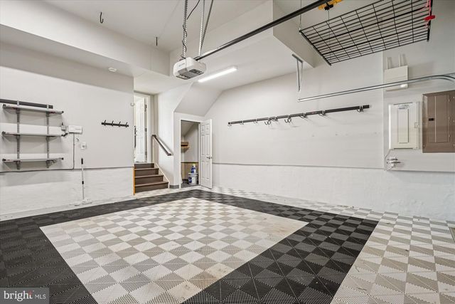 2073 ALDER LN, Dumfries, VA 22026