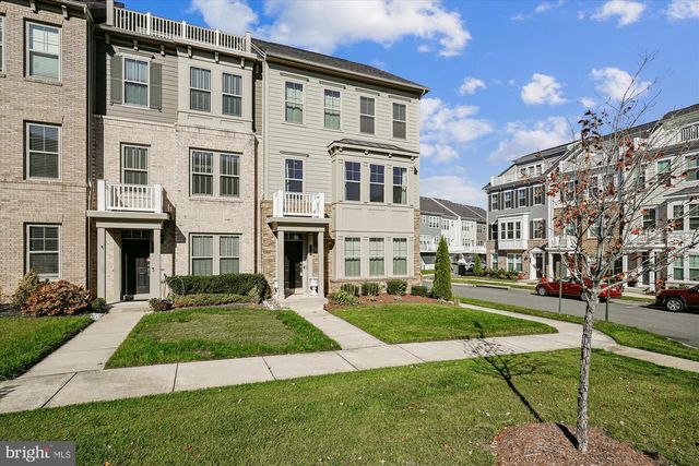 2073 ALDER LN, Dumfries, VA 22026