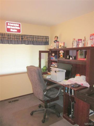 1540 Hialeah Place, Florissant, MO 63033